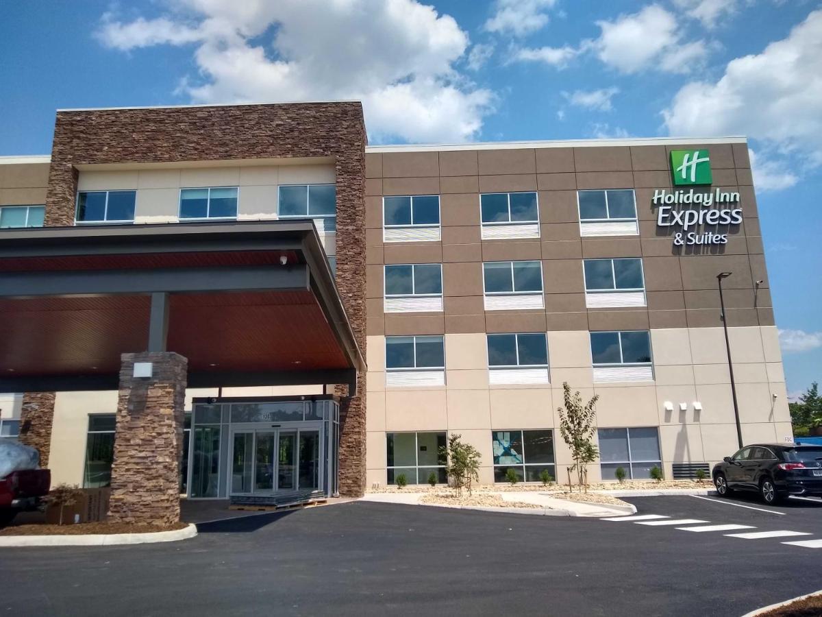 Holiday Inn Express & Suites - Roanoke - Civic Center Bagian luar foto